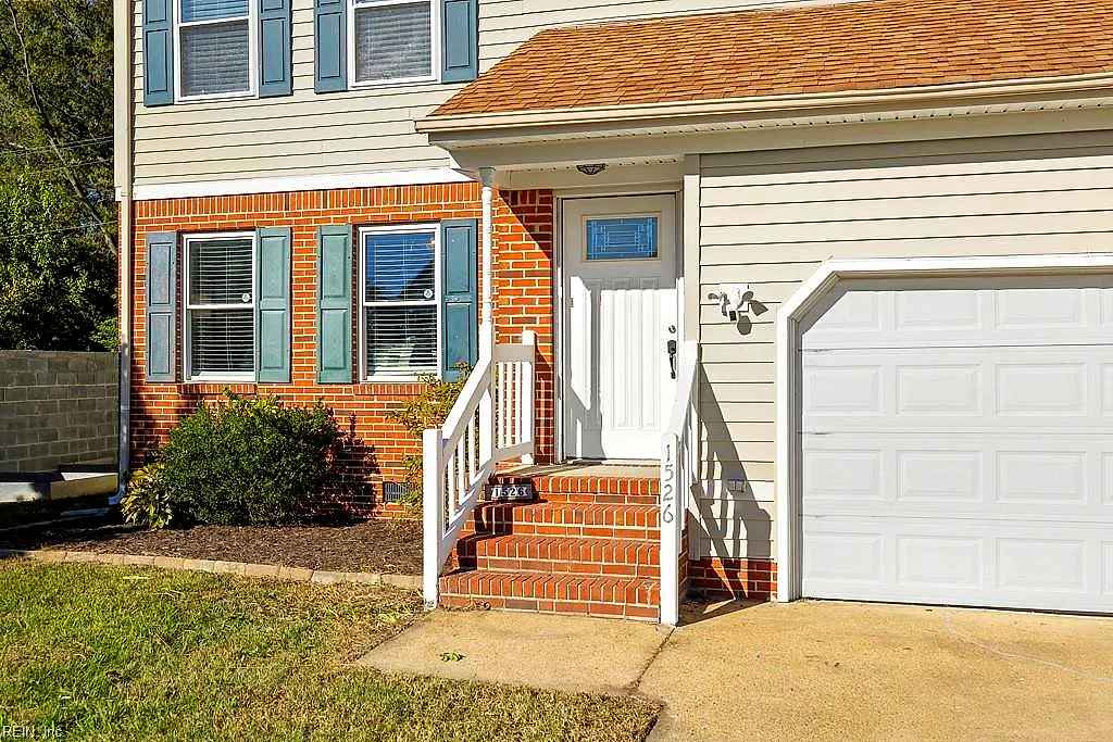 1526 Link St, Norfolk — photo