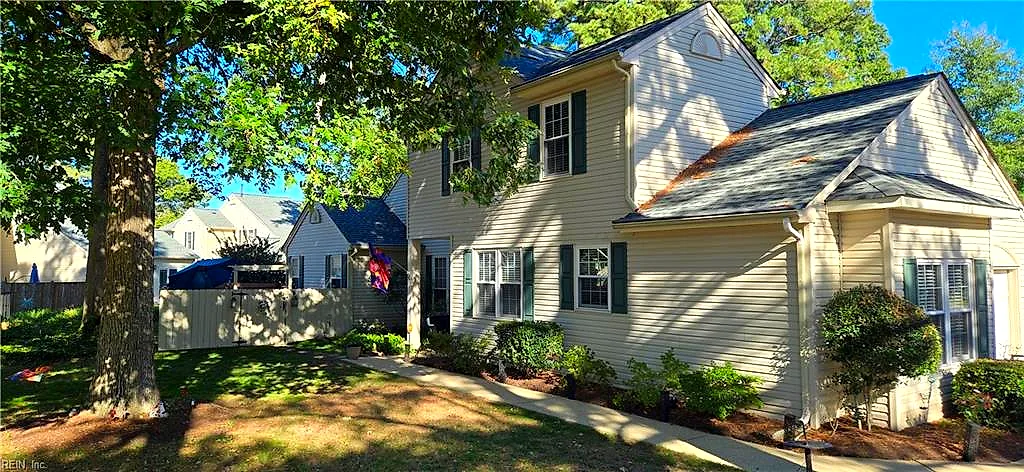 901 Lake Forest Dr, Newport News — photo