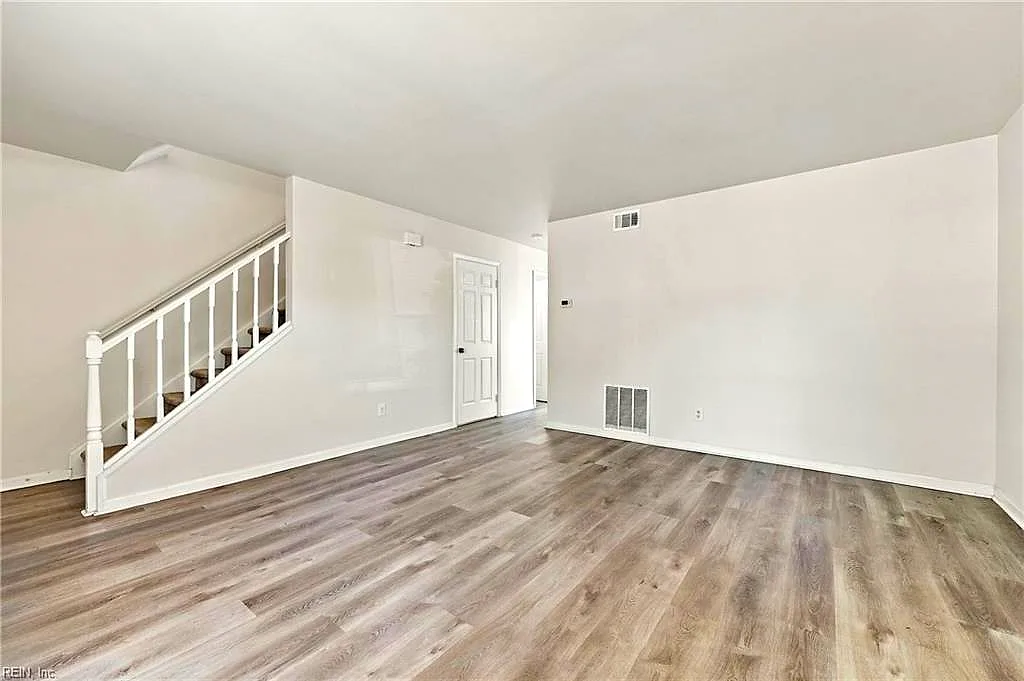 385 Susan Constant Dr, Newport News — photo