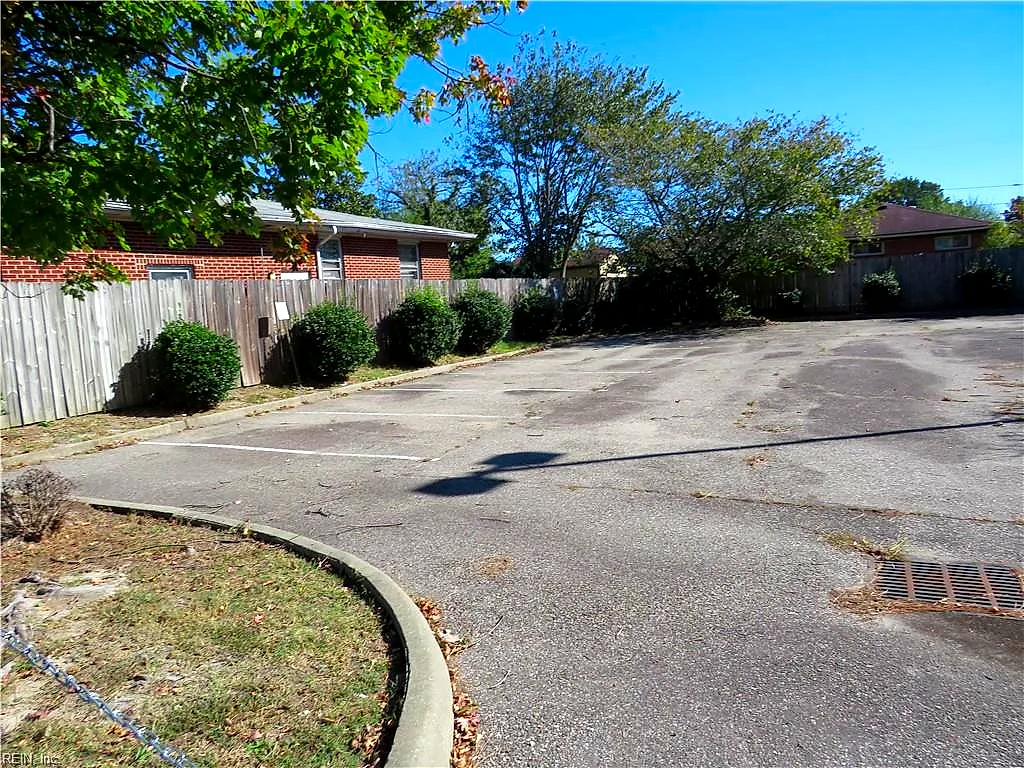 1146 44th St, Newport News — photo