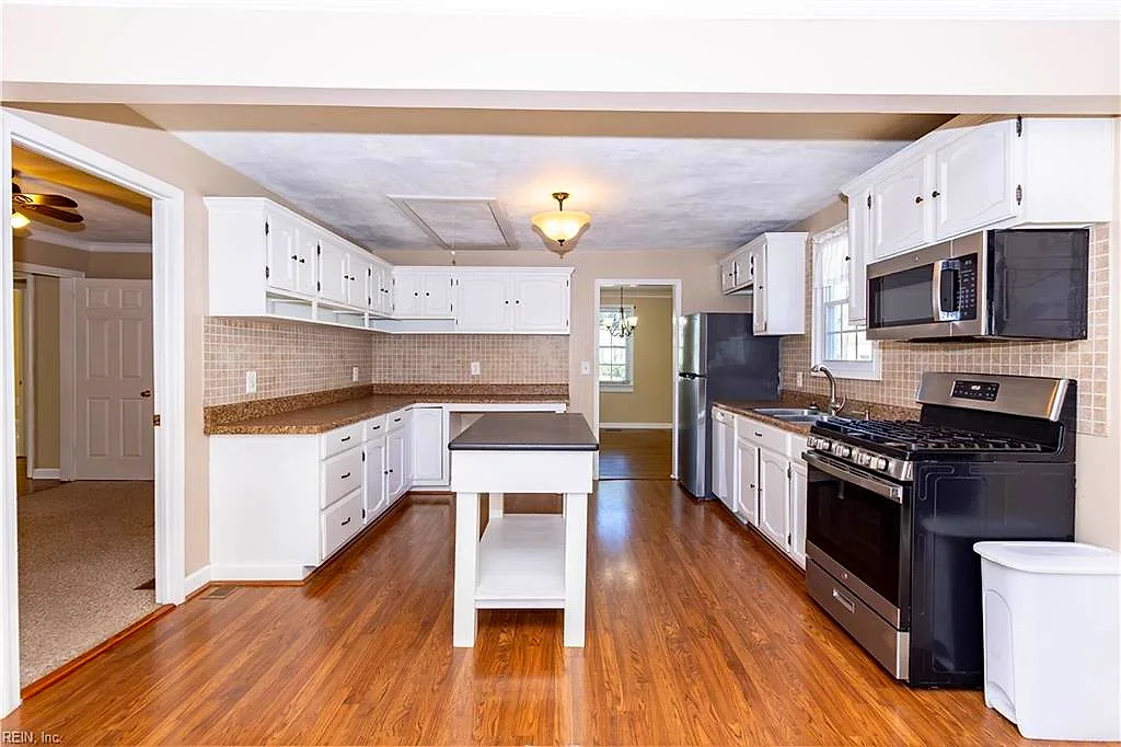 103 Hodges Manor Rd, Portsmouth — photo