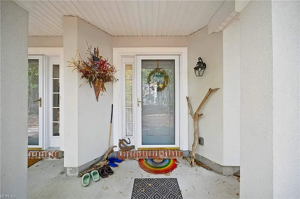 577 Seahorse Rn, Chesapeake — photo