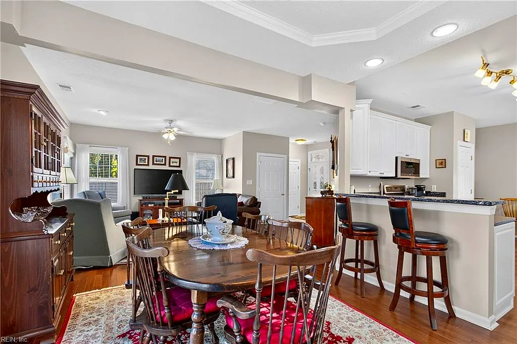 7612 Atlantic Ave #B, Virginia Beach — photo