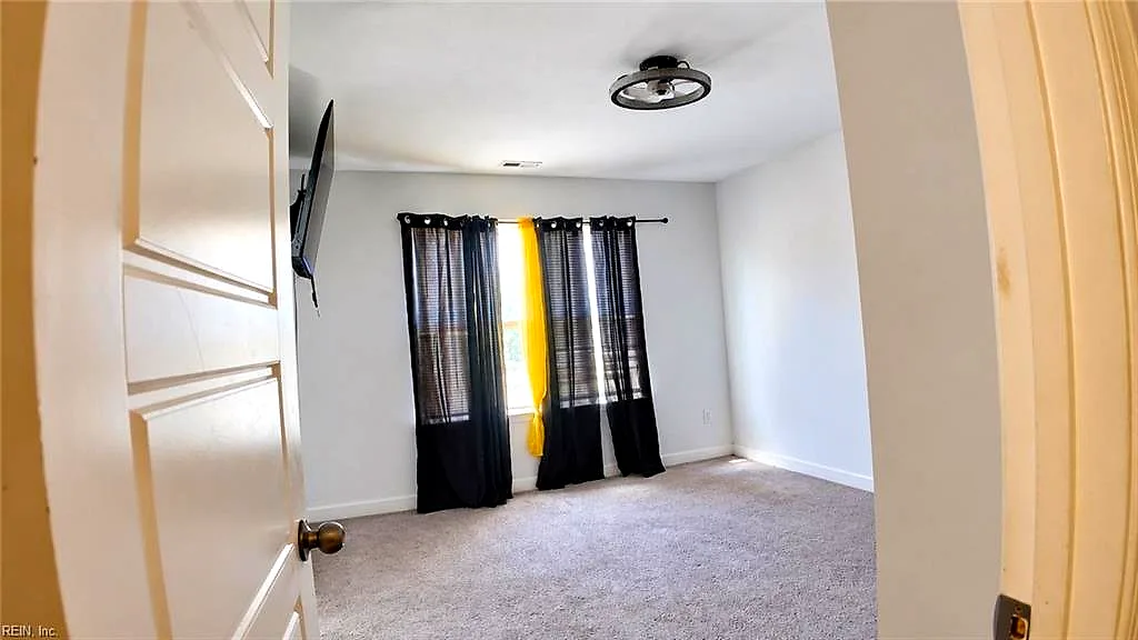 3609 Blaine St, Portsmouth — photo
