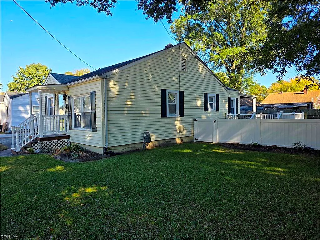 13 Chowan Dr, Portsmouth — photo