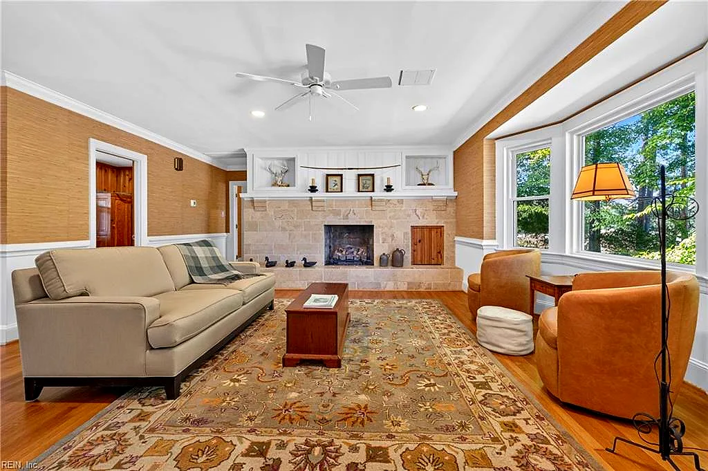 6617 Crittenden Rd, Suffolk — photo