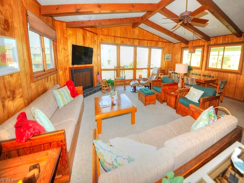 3321 Sandfiddler Rd, Virginia Beach — photo
