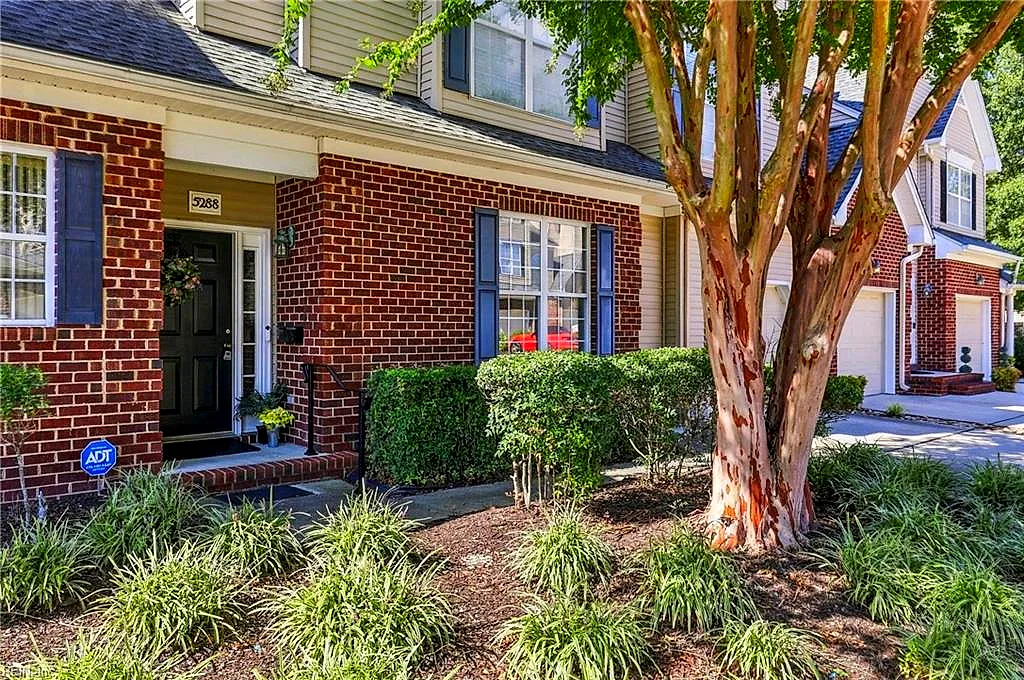 5288 Summer Cres, Virginia Beach — photo