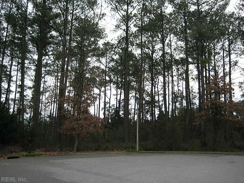 99 Pelican Shores Drive, Hampton VA 23666